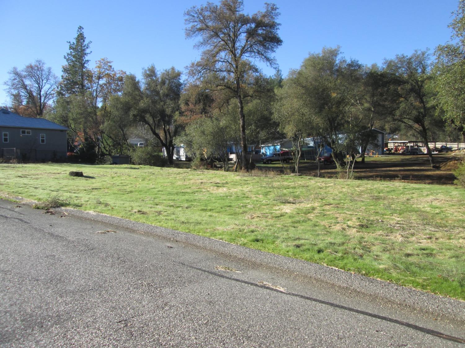 Valley Oak Court, Penn Valley, California image 1