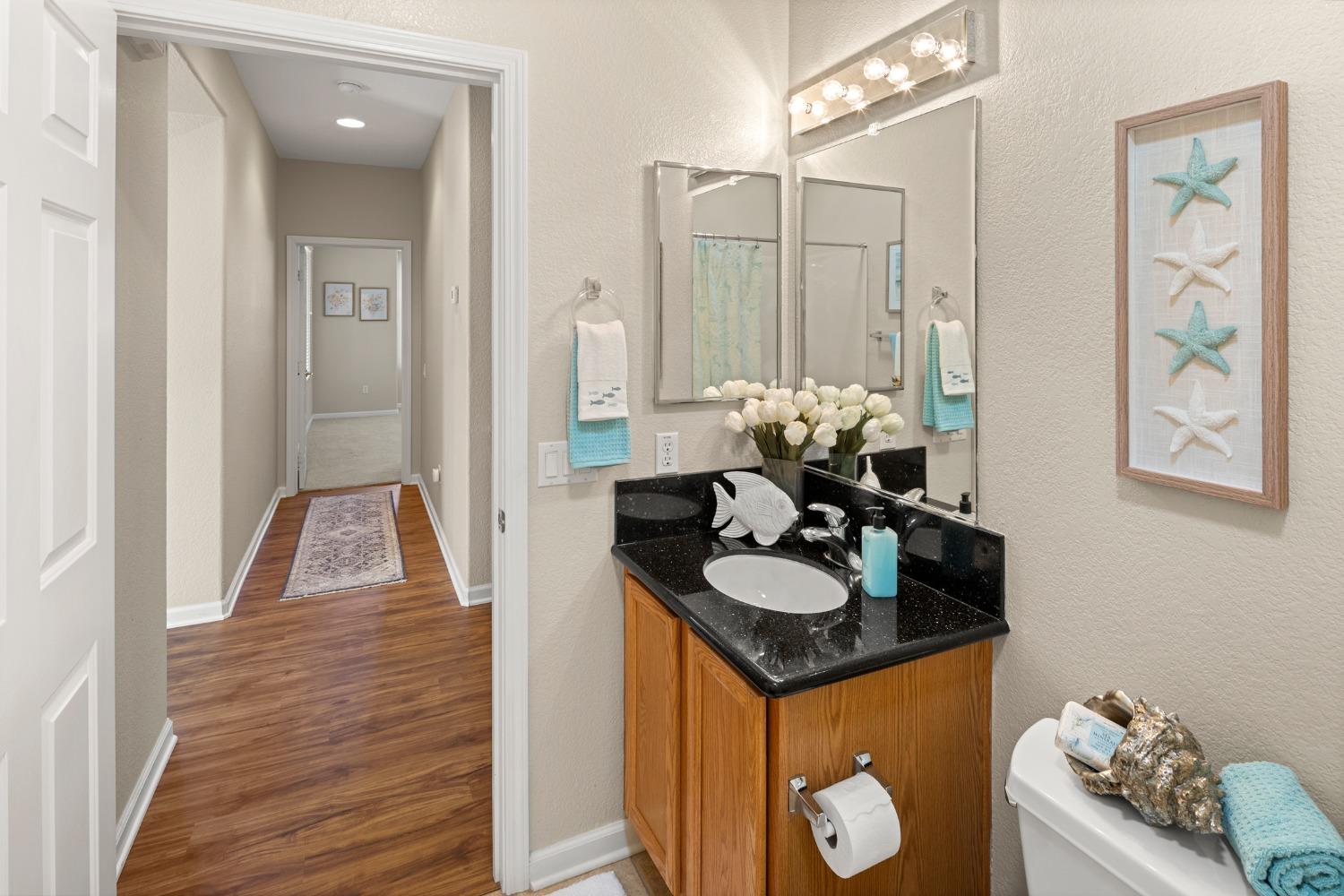 Detail Gallery Image 26 of 37 For 1392 Picket Fence Ln, Lincoln,  CA 95648 - 2 Beds | 2 Baths