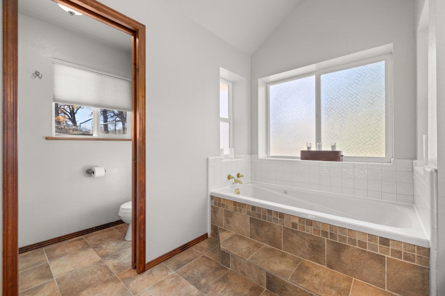 Detail Gallery Image 50 of 76 For 5730 Gold Leaf Ln, Placerville,  CA 95667 - 3 Beds | 2/1 Baths