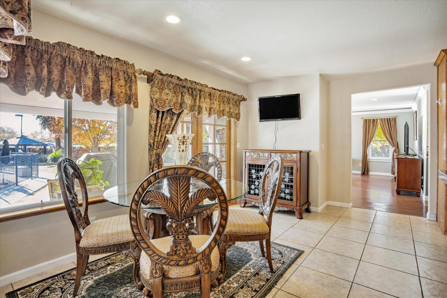 Detail Gallery Image 26 of 89 For 12870 Gross Ct, Galt,  CA 95632 - 4 Beds | 4/1 Baths