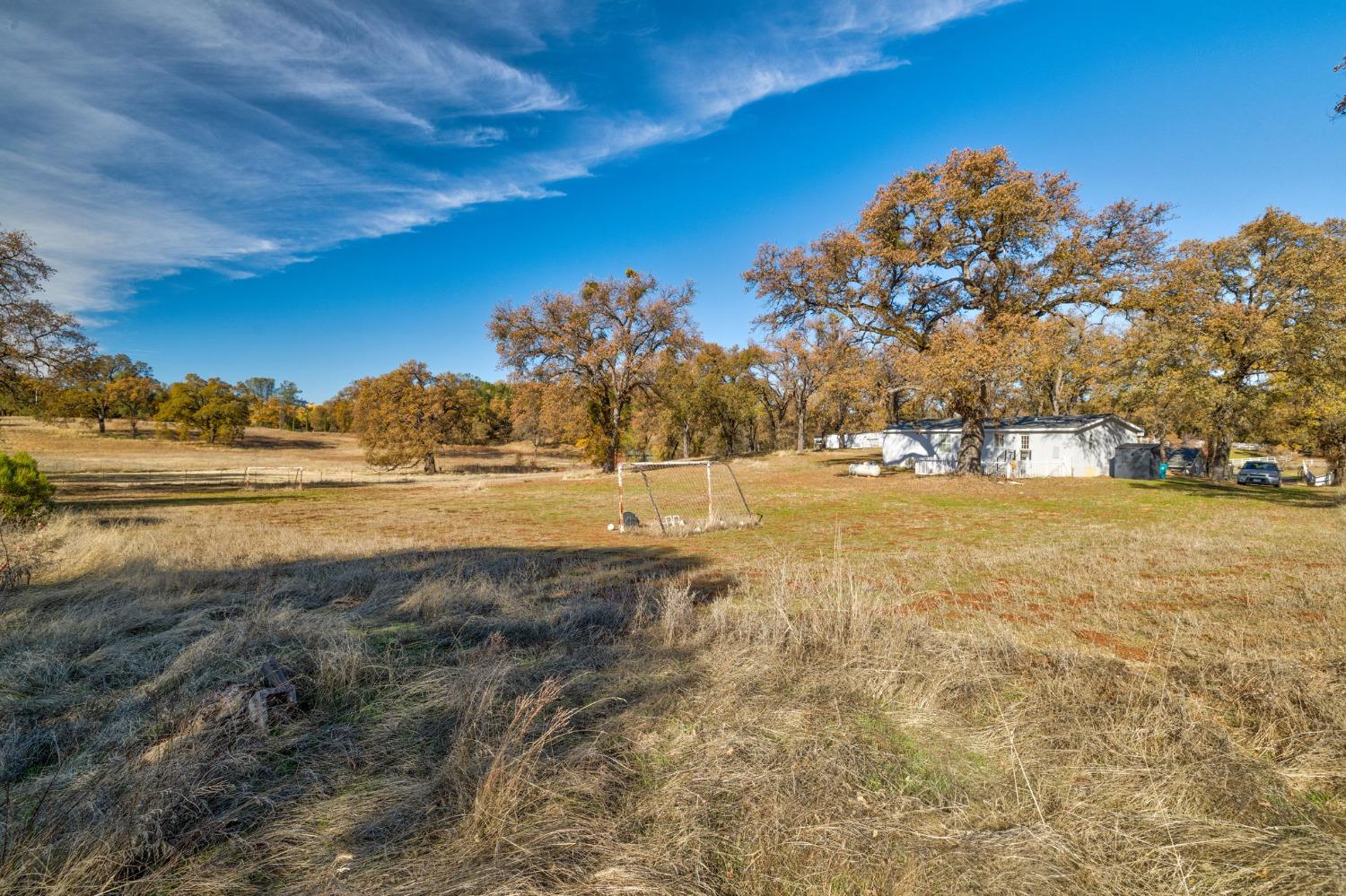 Detail Gallery Image 7 of 76 For 5730 Gold Leaf Ln, Placerville,  CA 95667 - 3 Beds | 2/1 Baths