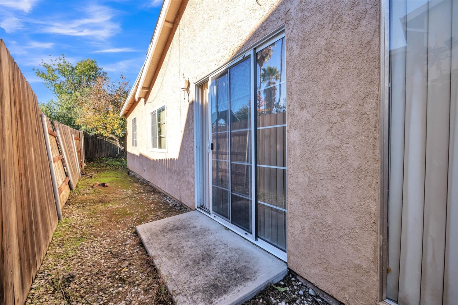 Detail Gallery Image 31 of 31 For 6843 Palatine Pl, Sacramento,  CA 95842 - 4 Beds | 2 Baths