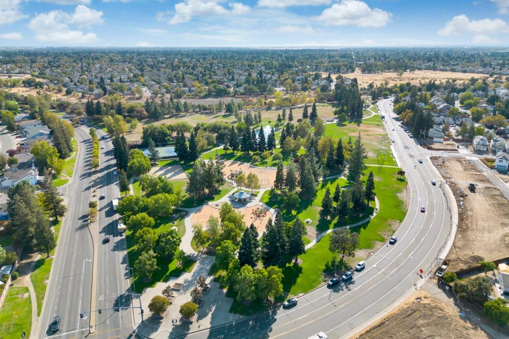 Detail Gallery Image 52 of 53 For 6 Starview Ct, Sacramento,  CA 95823 - 4 Beds | 2/1 Baths