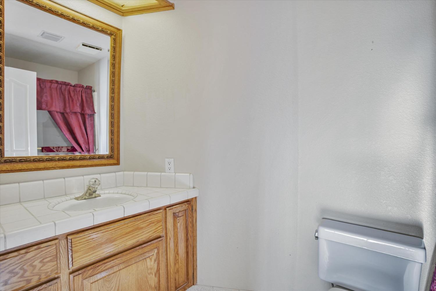 Detail Gallery Image 50 of 89 For 12870 Gross Ct, Galt,  CA 95632 - 4 Beds | 4/1 Baths