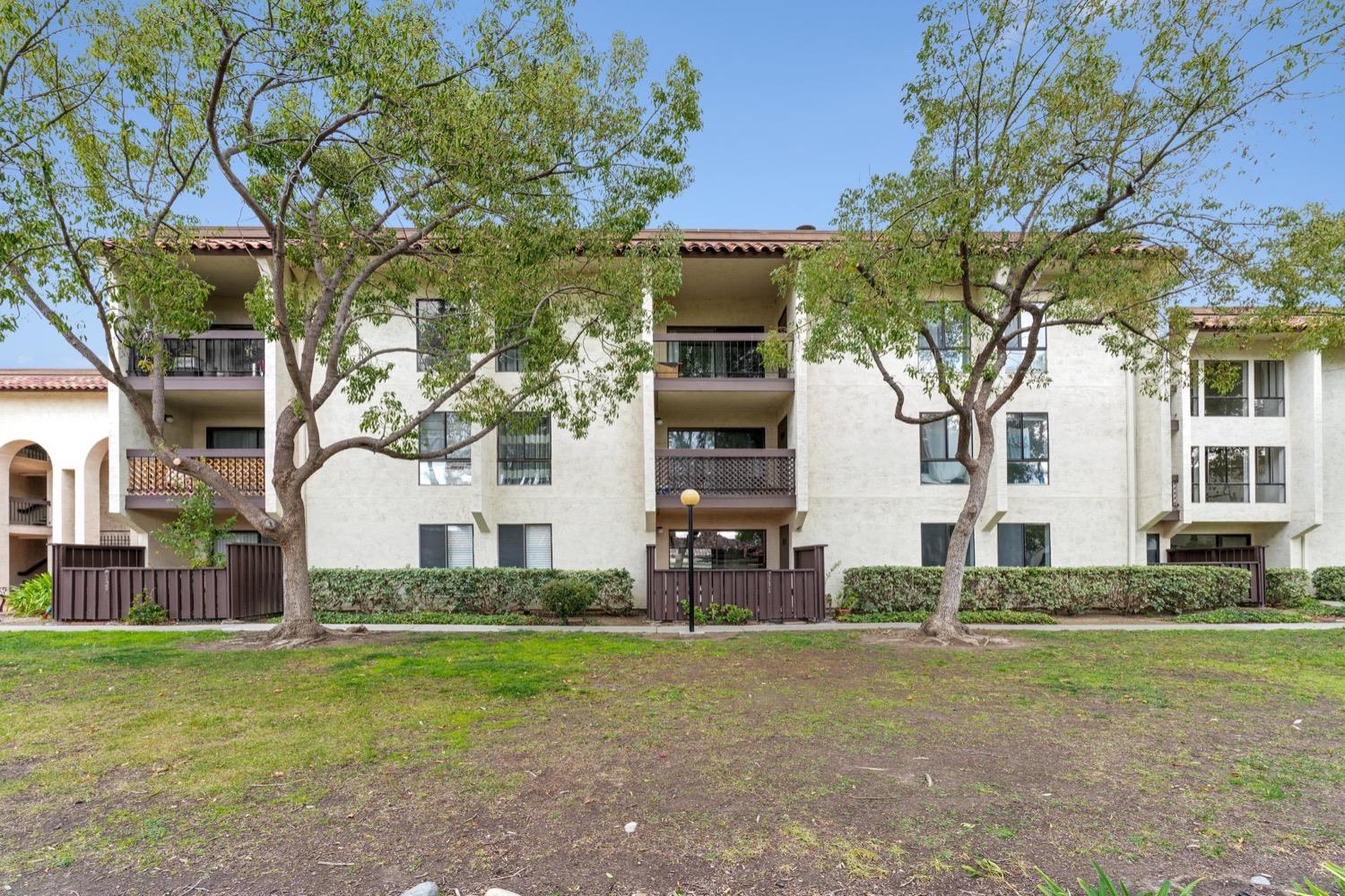 Detail Gallery Image 18 of 36 For 39865 Cedar Blvd #131,  Newark,  CA 94560 - 3 Beds | 2 Baths