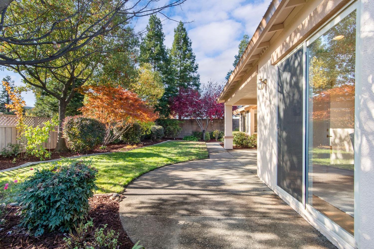 Detail Gallery Image 29 of 34 For 443 Poppyfield Ct, Lincoln,  CA 95648 - 2 Beds | 2 Baths