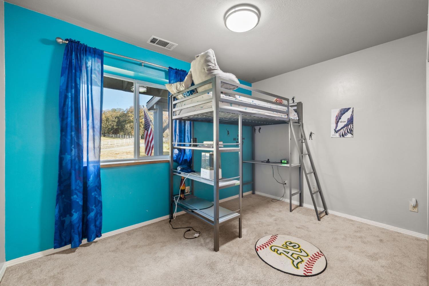 Detail Gallery Image 37 of 76 For 5730 Gold Leaf Ln, Placerville,  CA 95667 - 3 Beds | 2/1 Baths