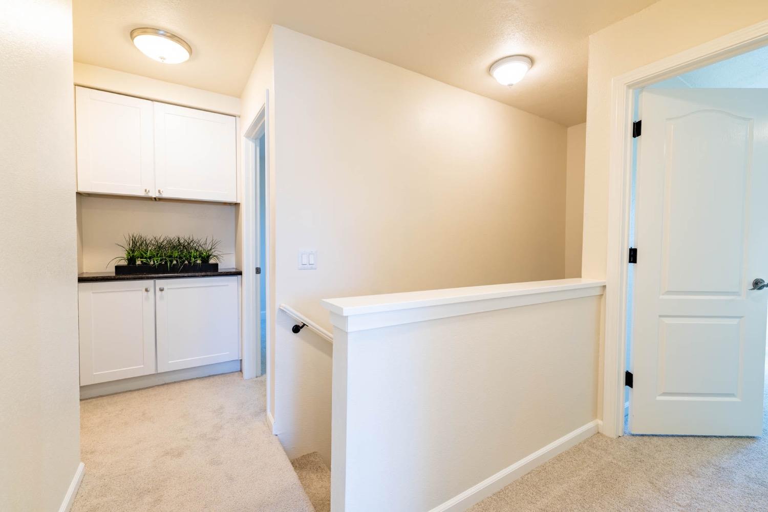 Detail Gallery Image 18 of 27 For 5864 Sequoia Ct, Rocklin,  CA 95677 - 3 Beds | 2 Baths