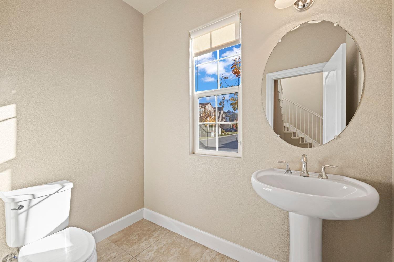 Detail Gallery Image 22 of 47 For 4004 Bari Dr, El Dorado Hills,  CA 95762 - 3 Beds | 2/1 Baths