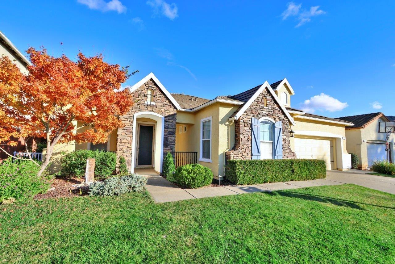 Detail Gallery Image 56 of 77 For 10035 Rhone River Dr, Elk Grove,  CA 95624 - 5 Beds | 3 Baths