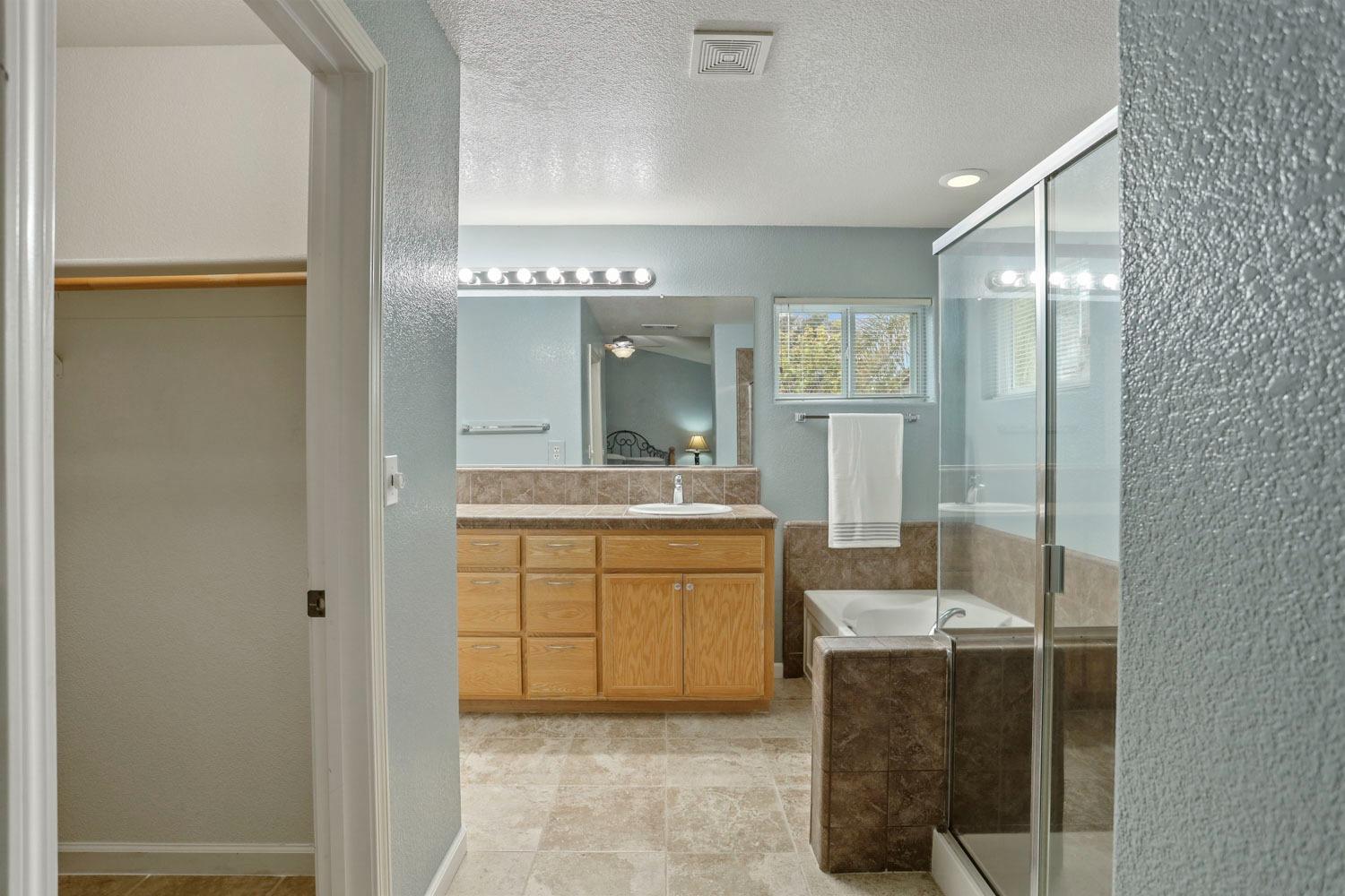 Detail Gallery Image 21 of 43 For 759 Blanc De Noir Ct, Los Banos,  CA 93635 - 4 Beds | 2 Baths