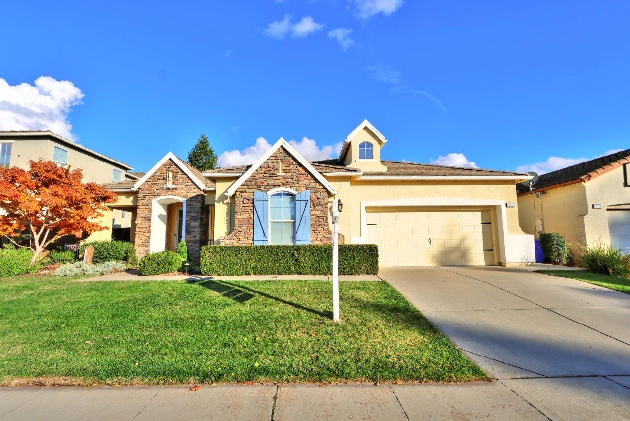 Detail Gallery Image 55 of 77 For 10035 Rhone River Dr, Elk Grove,  CA 95624 - 5 Beds | 3 Baths