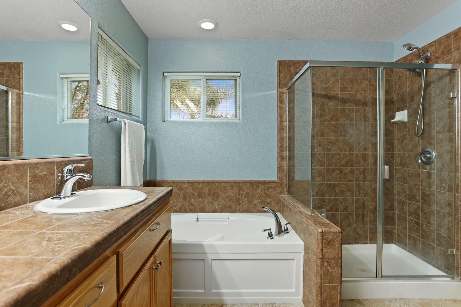 Detail Gallery Image 23 of 43 For 759 Blanc De Noir Ct, Los Banos,  CA 93635 - 4 Beds | 2 Baths