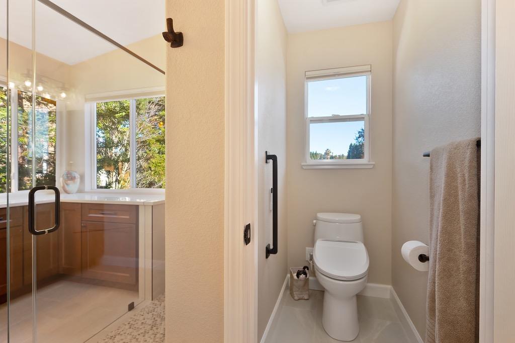 Detail Gallery Image 30 of 46 For 3391 Thornhill Drive, El Dorado Hills,  CA 95762 - 4 Beds | 2/1 Baths