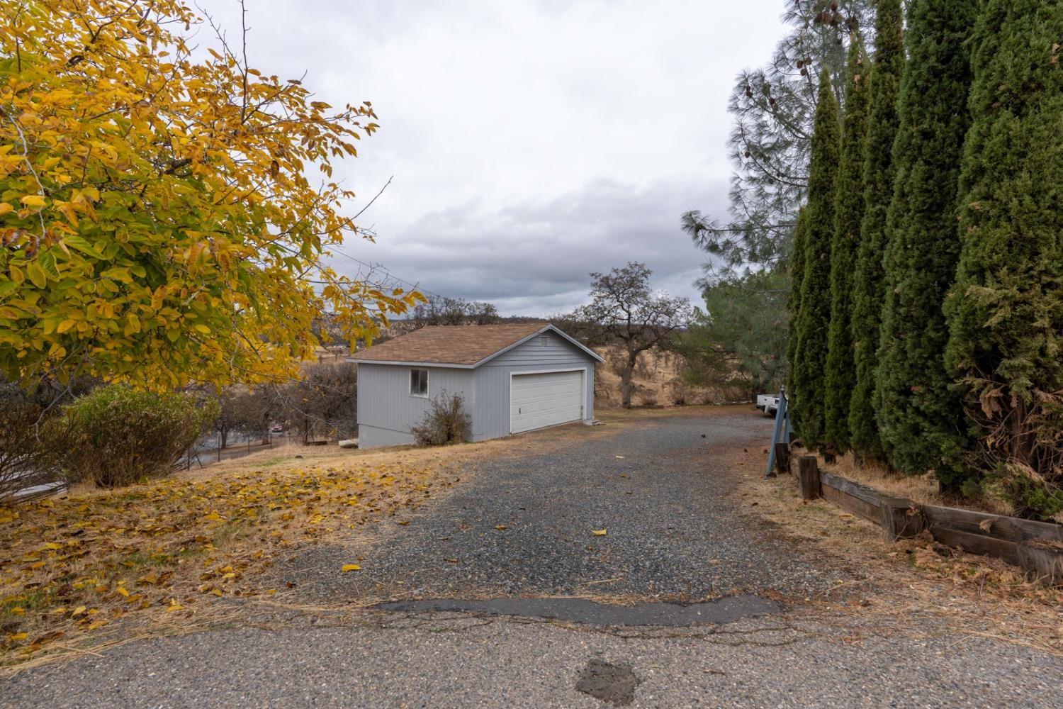 Detail Gallery Image 2 of 29 For 14476 Buena Vista Ct, La Grange,  CA 95329 - 2 Beds | 2 Baths