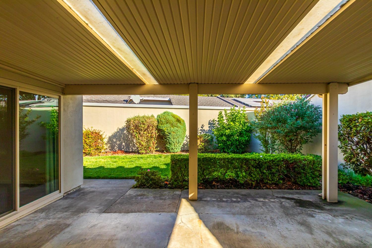 Detail Gallery Image 32 of 36 For 5807 Lonsdale Dr, Sacramento,  CA 95822 - 3 Beds | 2 Baths