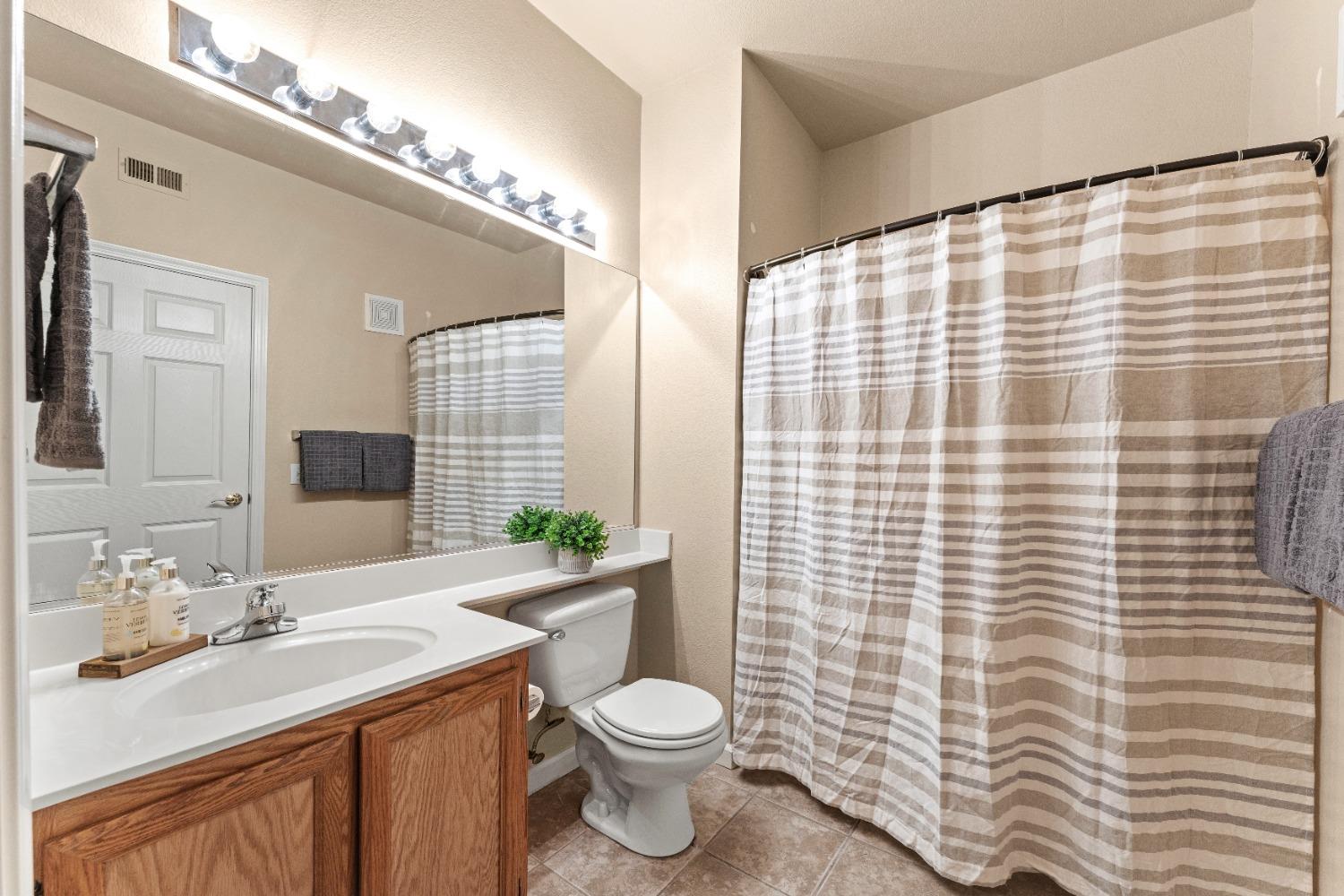 Detail Gallery Image 23 of 37 For 2303 Zephyr Cv #1092,  Rocklin,  CA 95677 - 2 Beds | 2 Baths