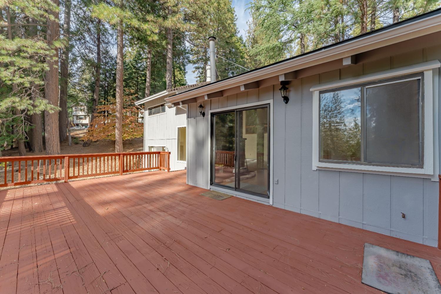 Detail Gallery Image 42 of 45 For 4363 Lakeridge Dr, Pollock Pines,  CA 95726 - 4 Beds | 2 Baths