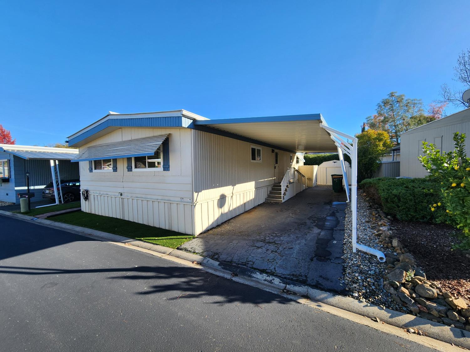 Detail Gallery Image 3 of 36 For 2681 Cameron Park Dr 106, Cameron Park,  CA 95682 - 2 Beds | 2 Baths