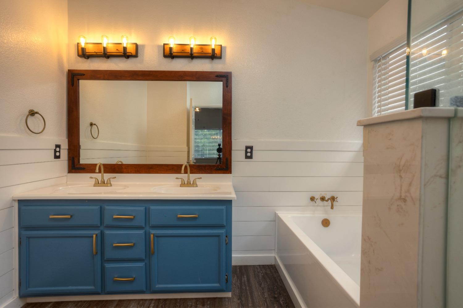 Detail Gallery Image 17 of 26 For 3500 Honeycreeper, Turlock,  CA 95382 - 3 Beds | 2/1 Baths