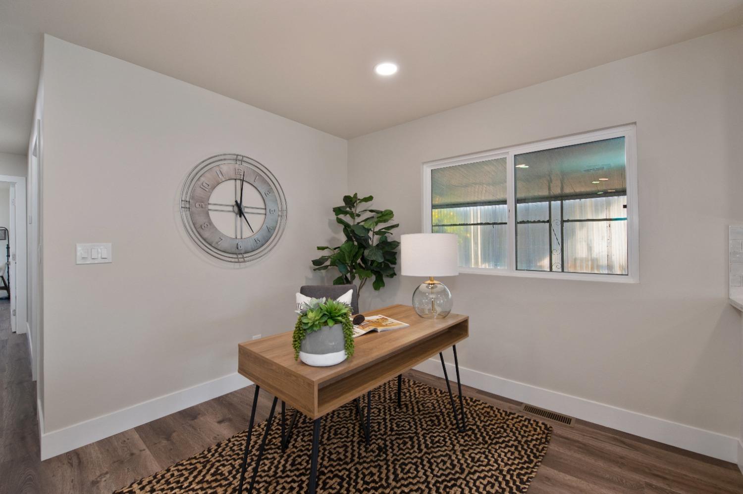 Detail Gallery Image 9 of 25 For 52 Cedar Cir, Folsom,  CA 95630 - 2 Beds | 2 Baths