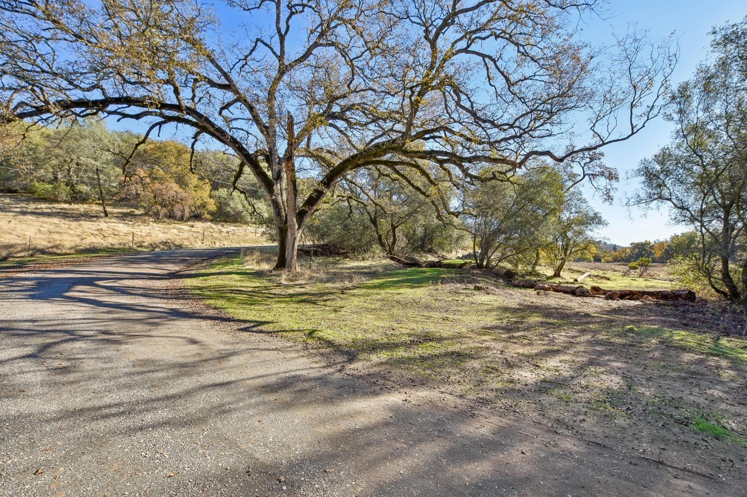 Detail Gallery Image 5 of 35 For 6370 Big Oak Ln, Browns Valley,  CA 95918 - – Beds | – Baths