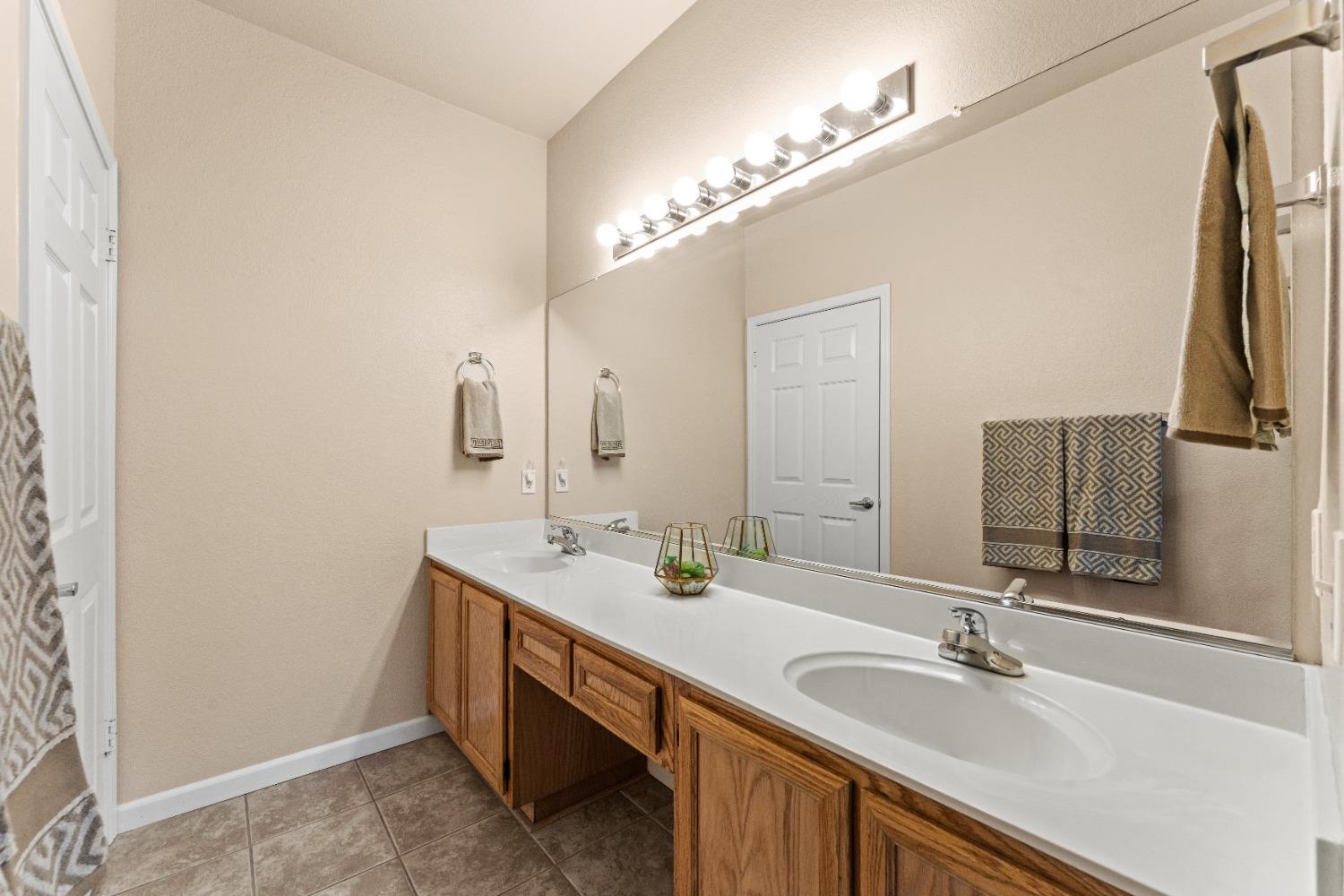 Detail Gallery Image 18 of 37 For 2303 Zephyr Cv #1092,  Rocklin,  CA 95677 - 2 Beds | 2 Baths