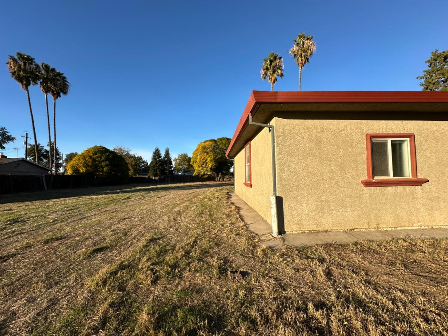 Detail Gallery Image 29 of 32 For 1664 Tudor Rd, Yuba City,  CA 95993 - 4 Beds | 2 Baths