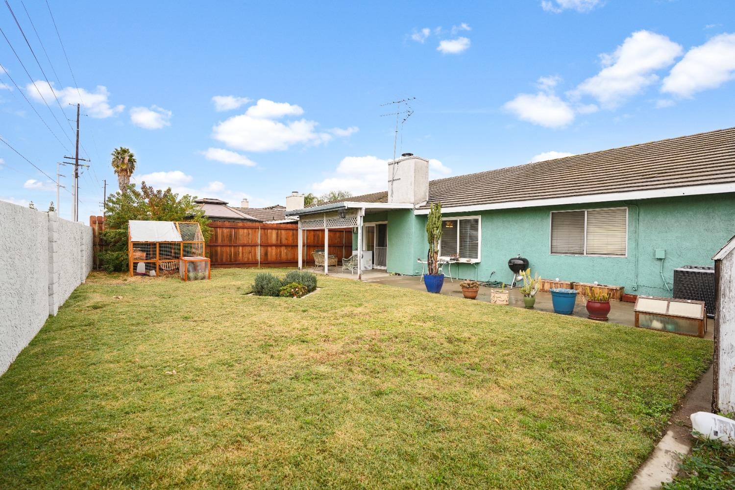 Detail Gallery Image 25 of 25 For 1609 Charlottesville Ln, Ceres,  CA 95307 - 3 Beds | 2 Baths