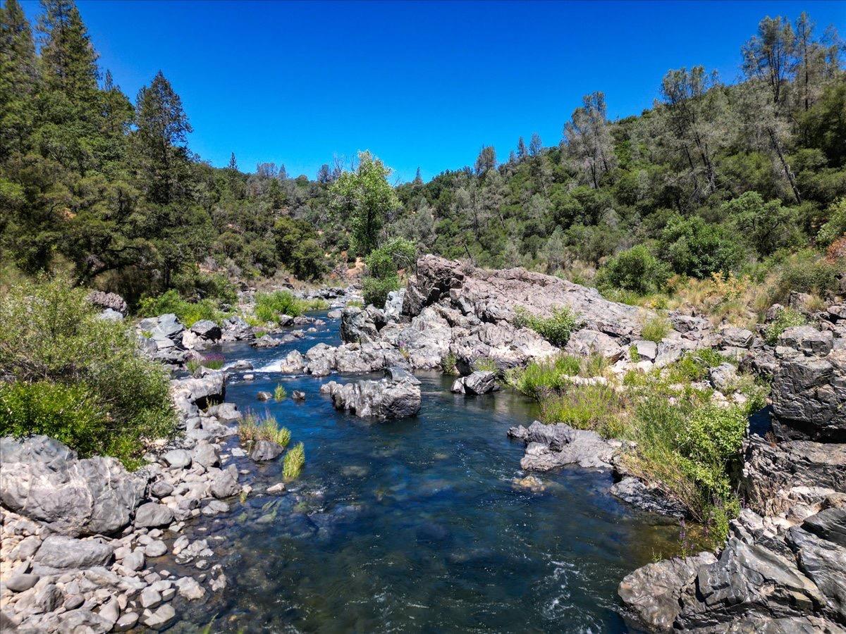 Detail Gallery Image 62 of 91 For 23392 Meyer Ravine Rd, Grass Valley,  CA 95949 - 4 Beds | 3 Baths