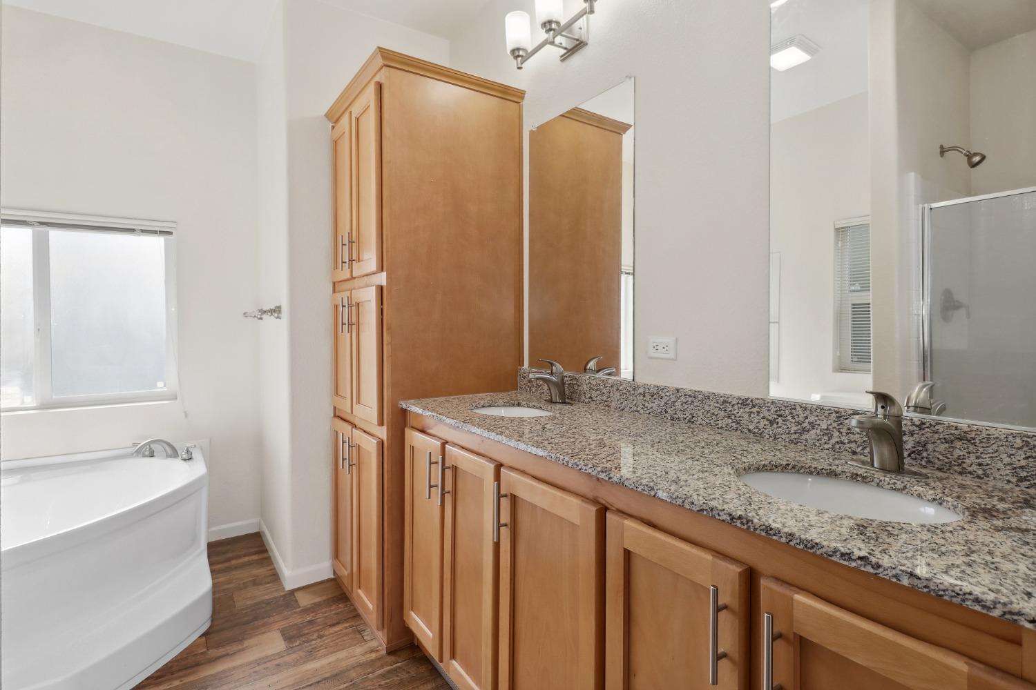 Detail Gallery Image 16 of 26 For 3109 Redcoat Ln, Sacramento,  CA 95827 - 3 Beds | 2 Baths