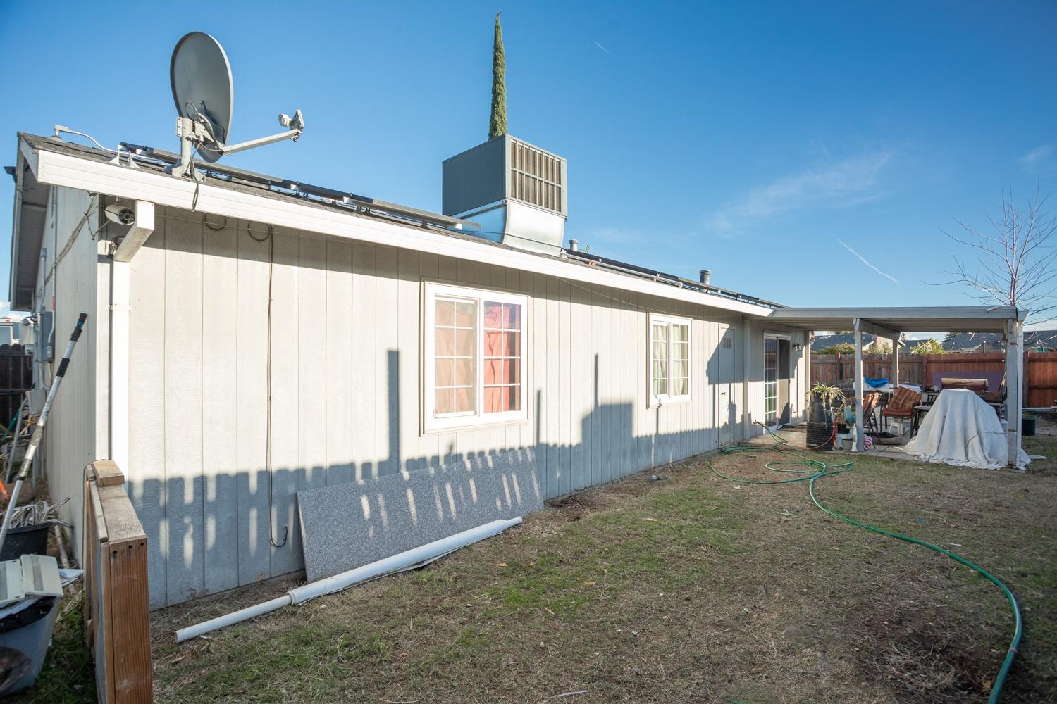 Detail Gallery Image 26 of 30 For 5300 Acacia Way, Olivehurst,  CA 95961 - 3 Beds | 2 Baths