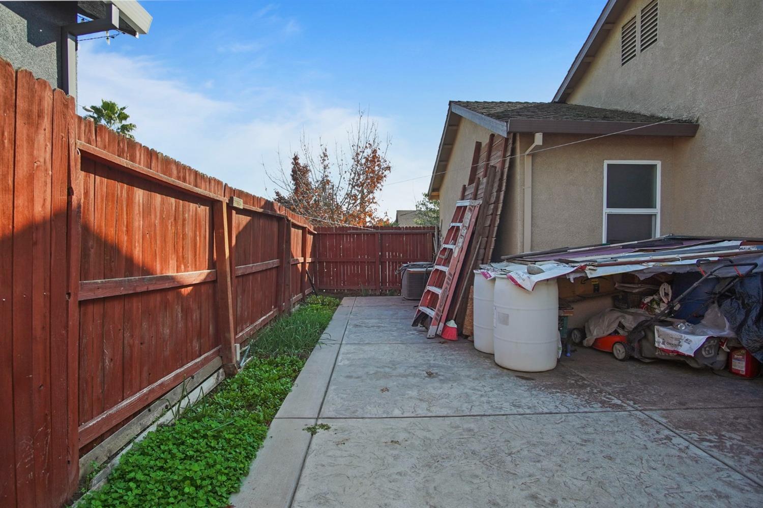 Detail Gallery Image 24 of 28 For 881 Emily St, Turlock,  CA 95380 - 4 Beds | 2 Baths