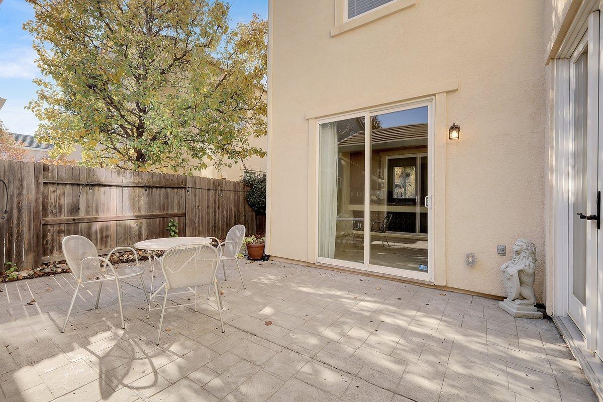 Detail Gallery Image 33 of 38 For 925 Courtyards Loop, Lincoln,  CA 95648 - 3 Beds | 2/1 Baths