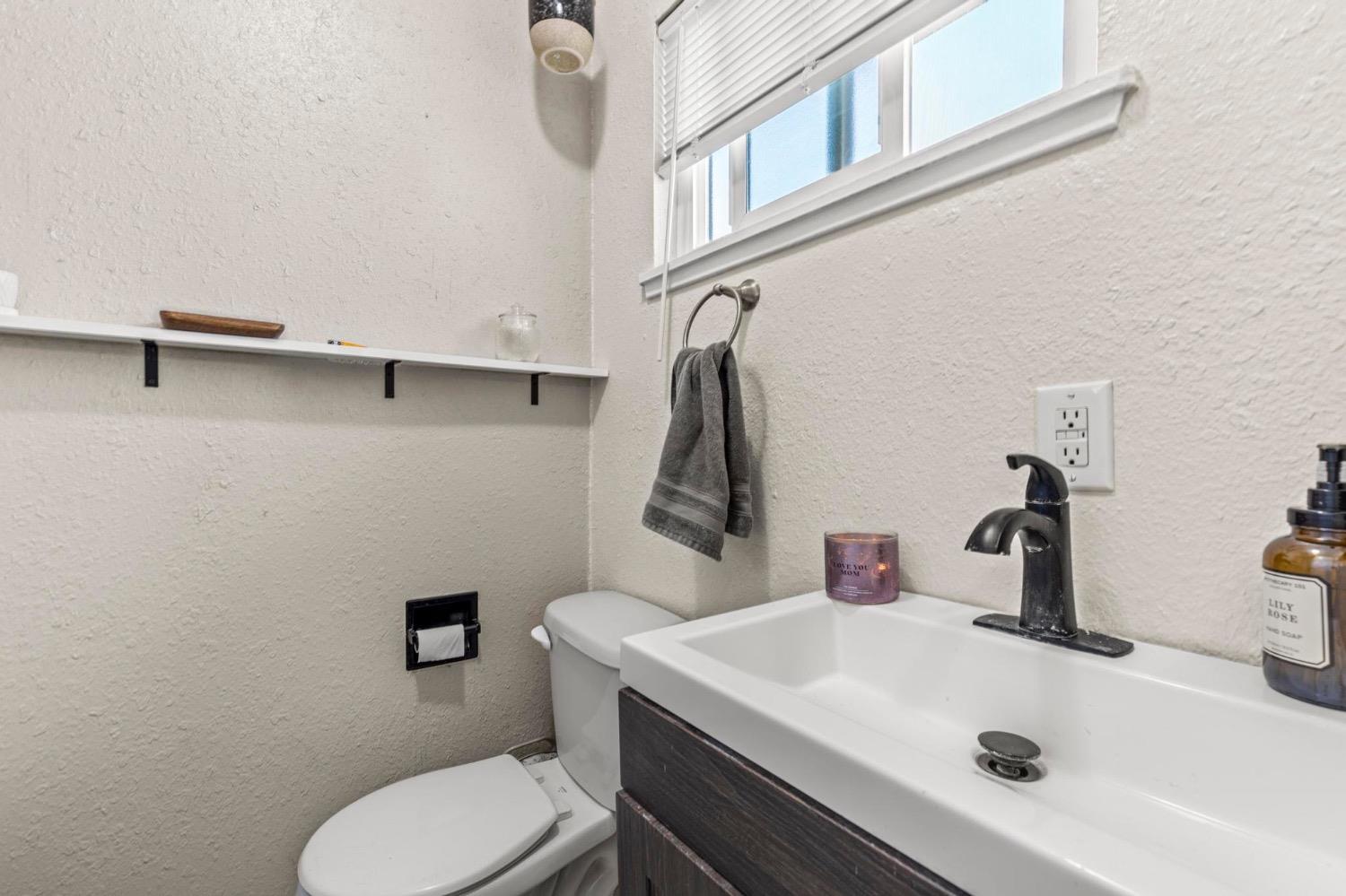 Detail Gallery Image 25 of 31 For 1738 Sanborn Rd, Yuba City,  CA 95993 - 3 Beds | 2 Baths