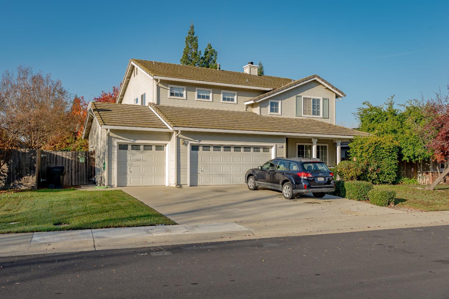 Detail Gallery Image 2 of 37 For 2135 Cargill Way, Roseville,  CA 95747 - 4 Beds | 3 Baths