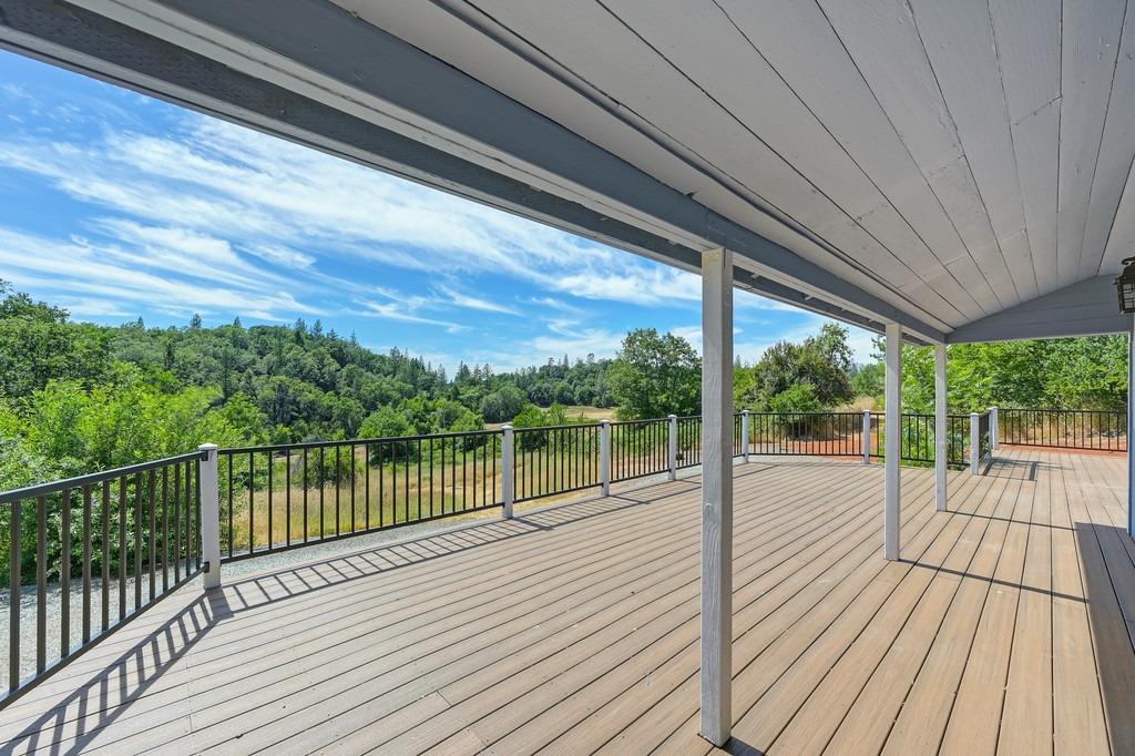 Detail Gallery Image 65 of 96 For 4500 Bear Creek Rd, Garden Valley,  CA 95633 - 3 Beds | 3/2 Baths