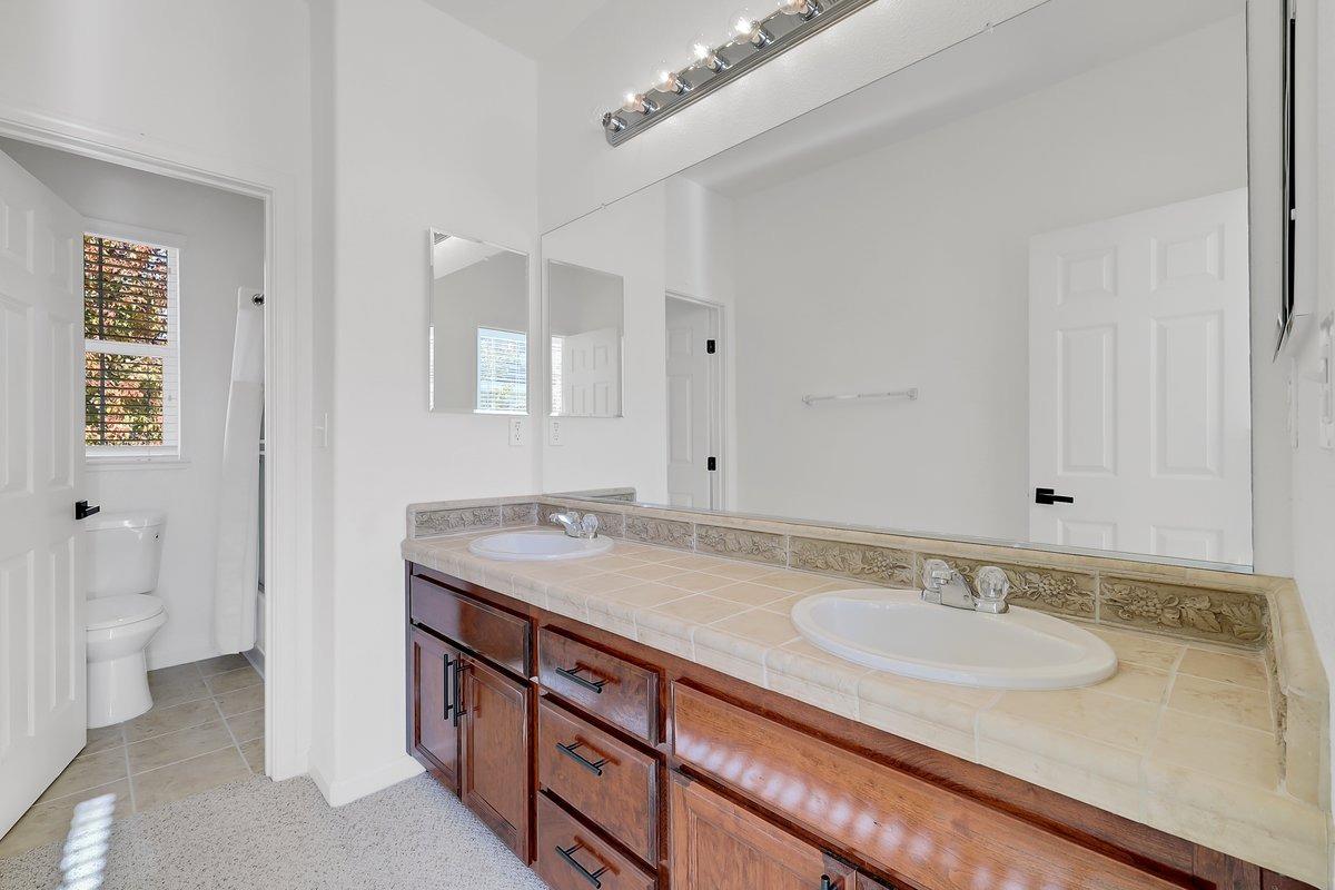 Detail Gallery Image 28 of 38 For 925 Courtyards Loop, Lincoln,  CA 95648 - 3 Beds | 2/1 Baths