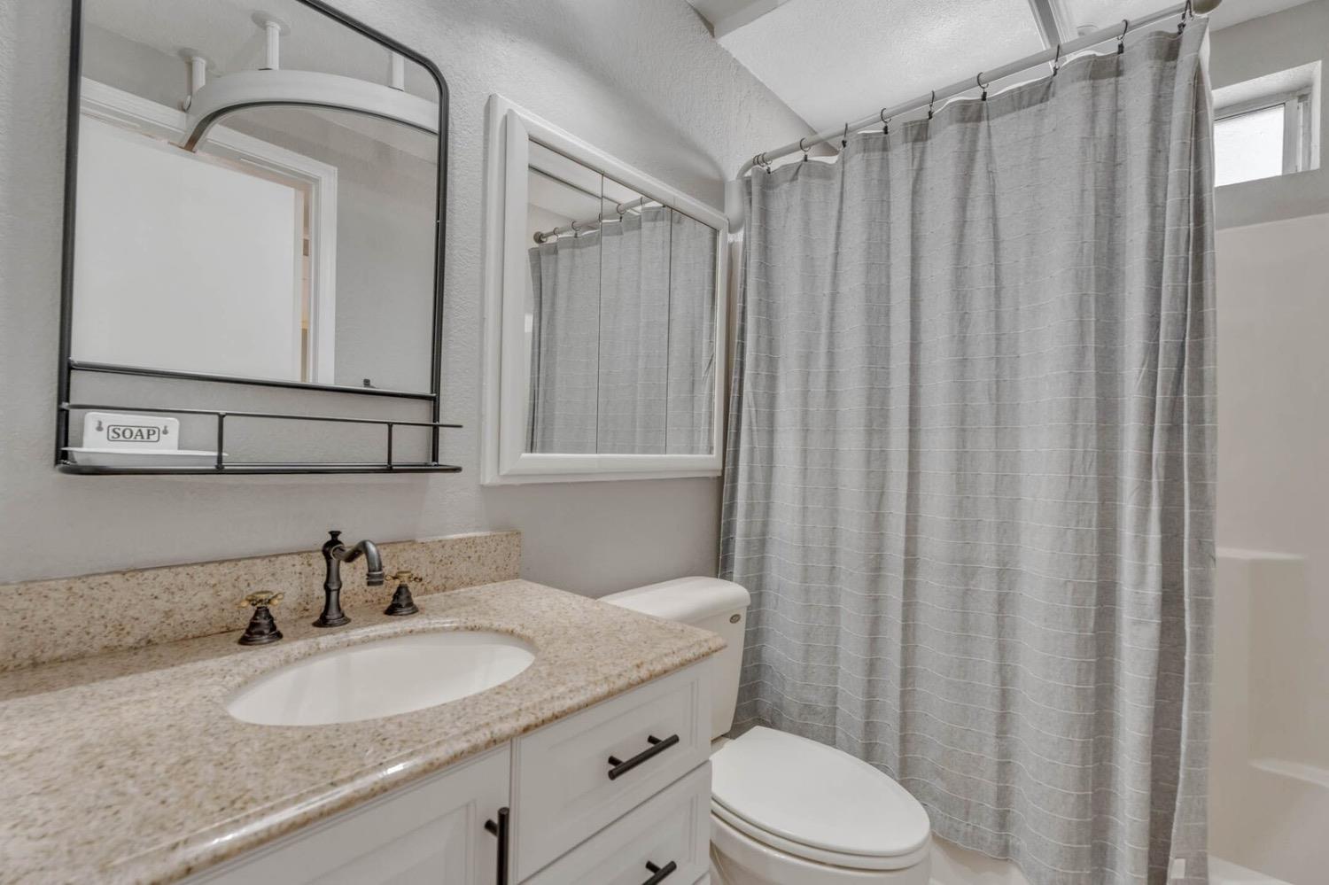 Detail Gallery Image 21 of 67 For 3020 Cannon Ct, Diamond Springs,  CA 95619 - 3 Beds | 2/1 Baths