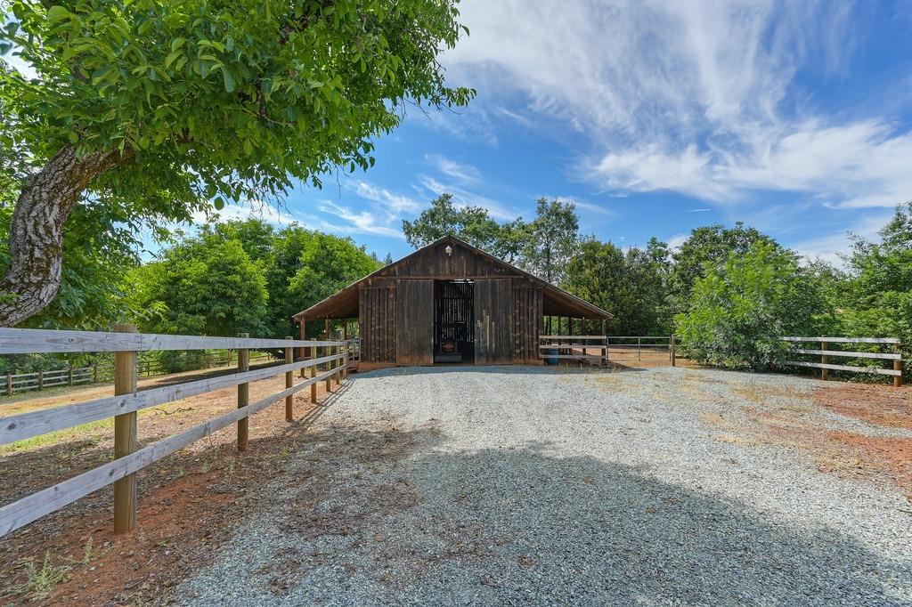 Detail Gallery Image 82 of 96 For 4500 Bear Creek Rd, Garden Valley,  CA 95633 - 3 Beds | 3/2 Baths