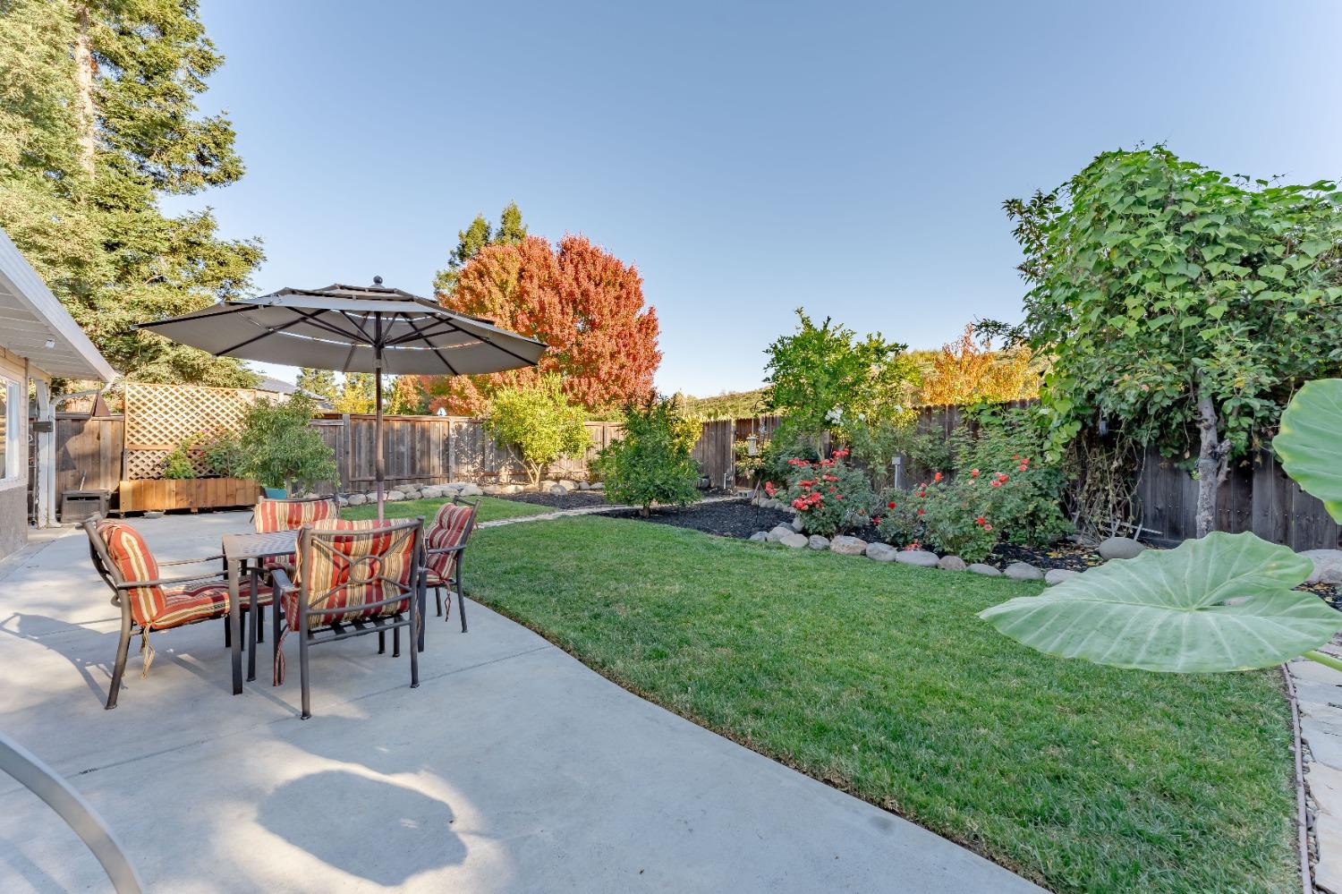 Detail Gallery Image 27 of 46 For 1584 Gateway Dr, West Sacramento,  CA 95691 - 3 Beds | 2 Baths