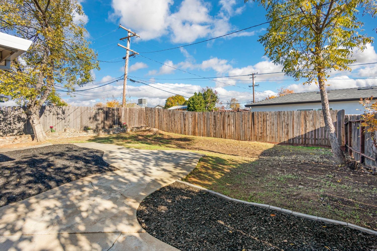 Detail Gallery Image 24 of 29 For 931 School St, Folsom,  CA 95630 - 3 Beds | 1 Baths