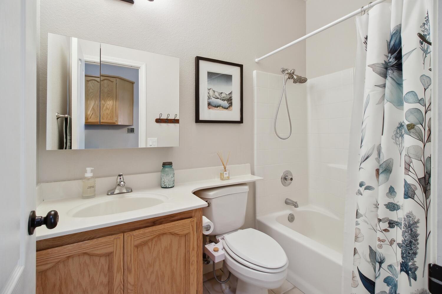 Detail Gallery Image 32 of 52 For 325 N Lexington Dr, Folsom,  CA 95630 - 3 Beds | 2 Baths