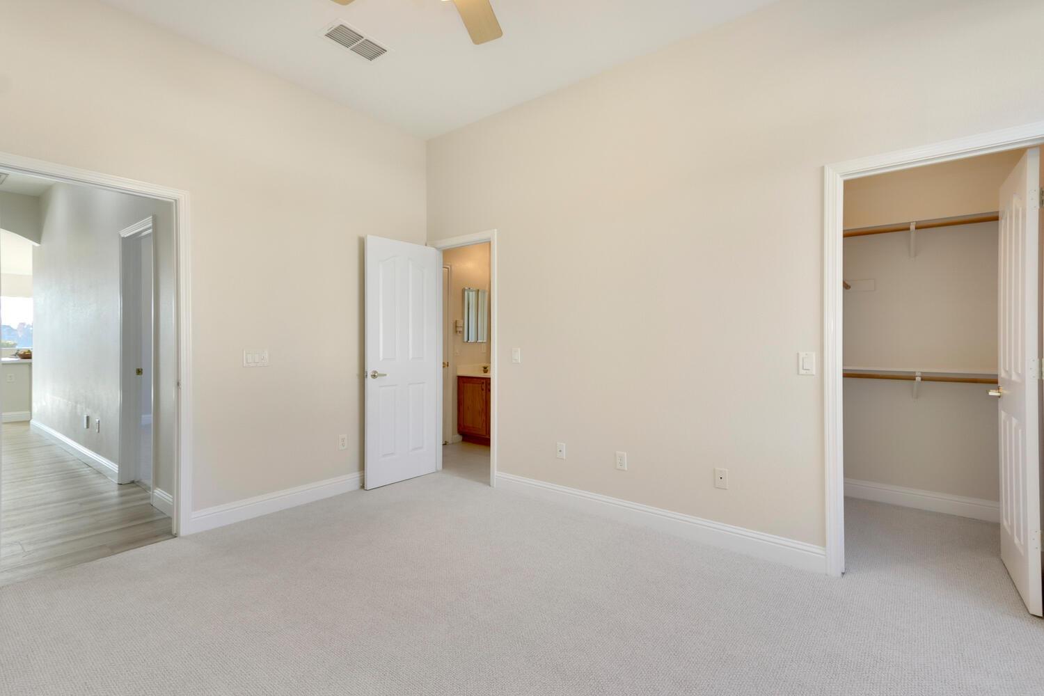 Detail Gallery Image 43 of 78 For 2706 Granite Park Ln, Elk Grove,  CA 95758 - 3 Beds | 2/1 Baths