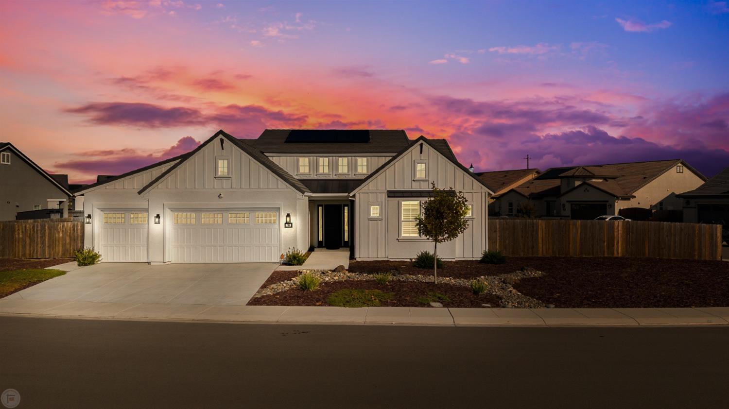 Detail Gallery Image 2 of 56 For 169 Nautilaus Dr, Manteca,  CA 95337 - 4 Beds | 3/1 Baths