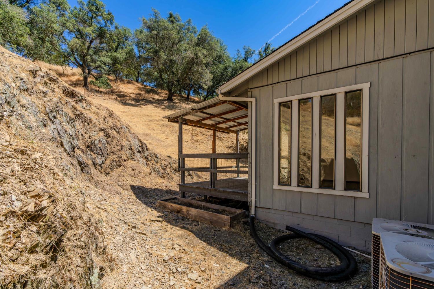 Detail Gallery Image 63 of 82 For 14541 Church St, Amador City,  CA 95601 - 5 Beds | 3/1 Baths