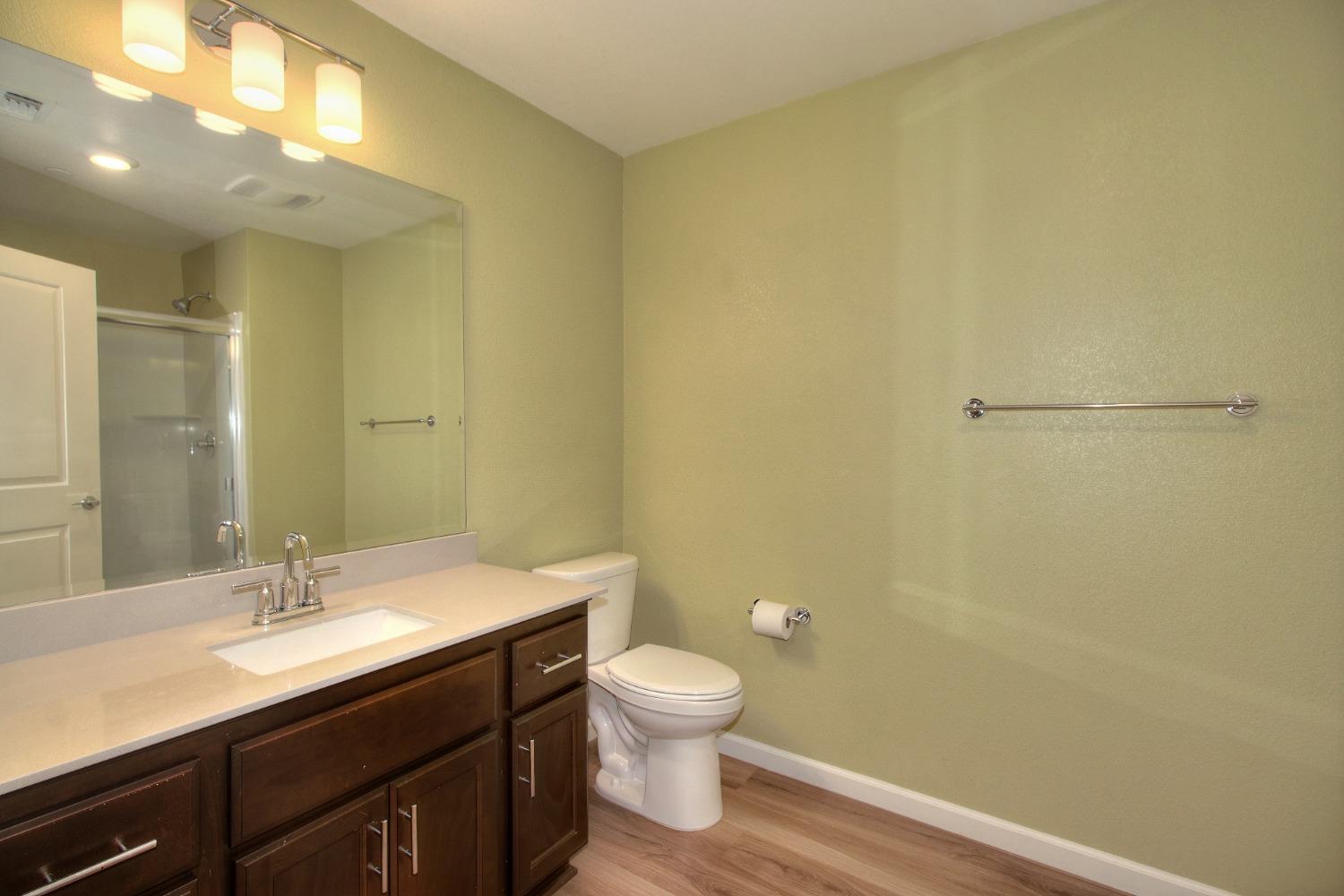 Detail Gallery Image 34 of 48 For 2933 Nantes Walk, Sacramento,  CA 95834 - 4 Beds | 3/1 Baths