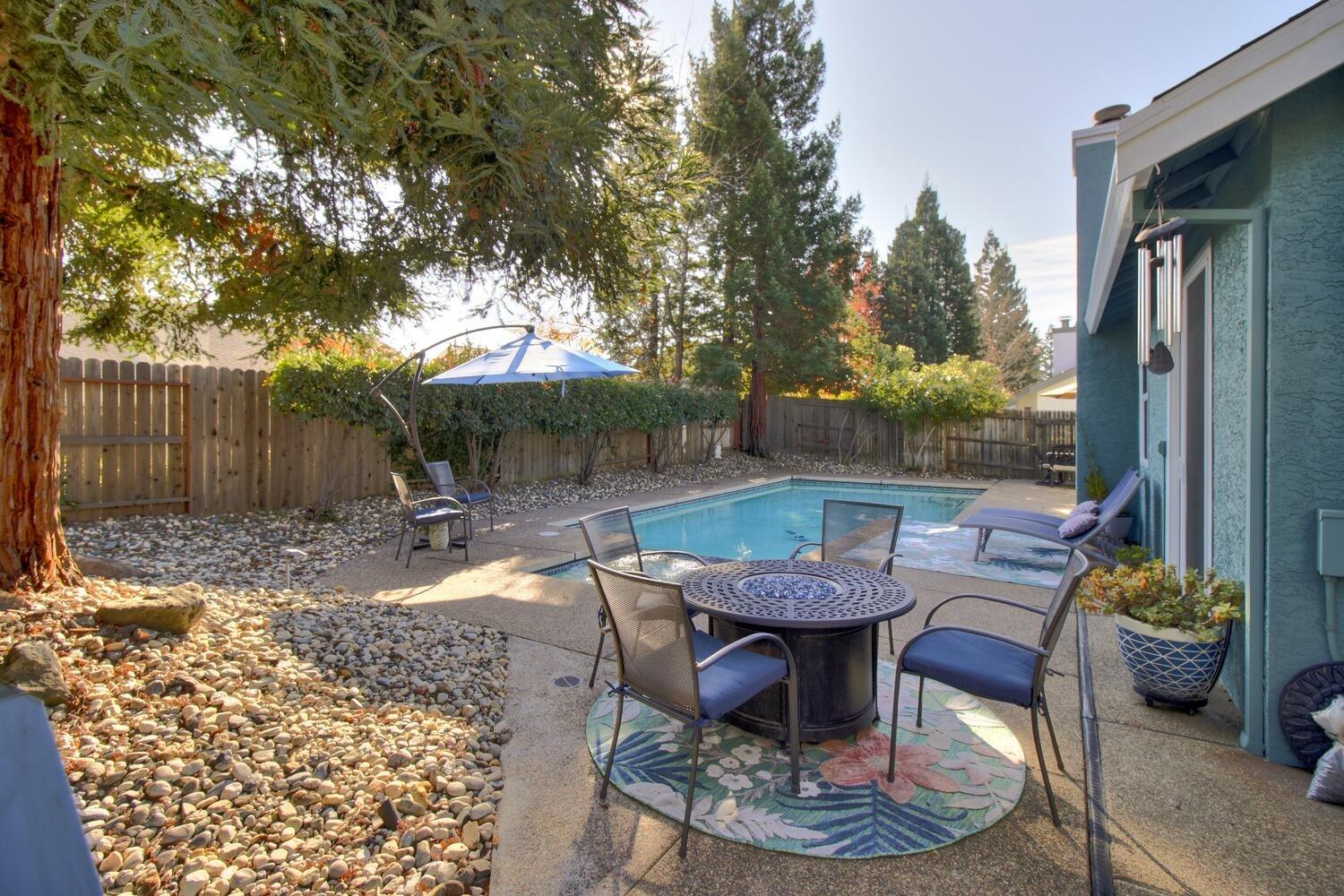 Detail Gallery Image 40 of 52 For 325 N Lexington Dr, Folsom,  CA 95630 - 3 Beds | 2 Baths