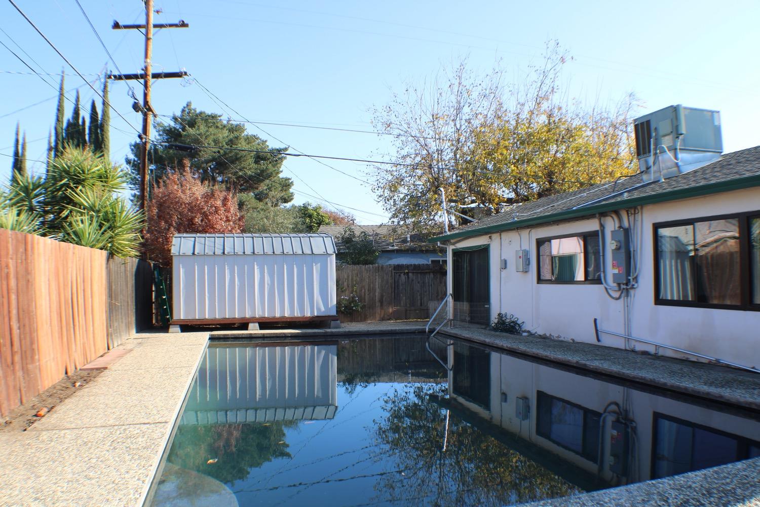 Detail Gallery Image 5 of 24 For 795 Regent Loop, Yuba City,  CA 95991 - 3 Beds | 1 Baths