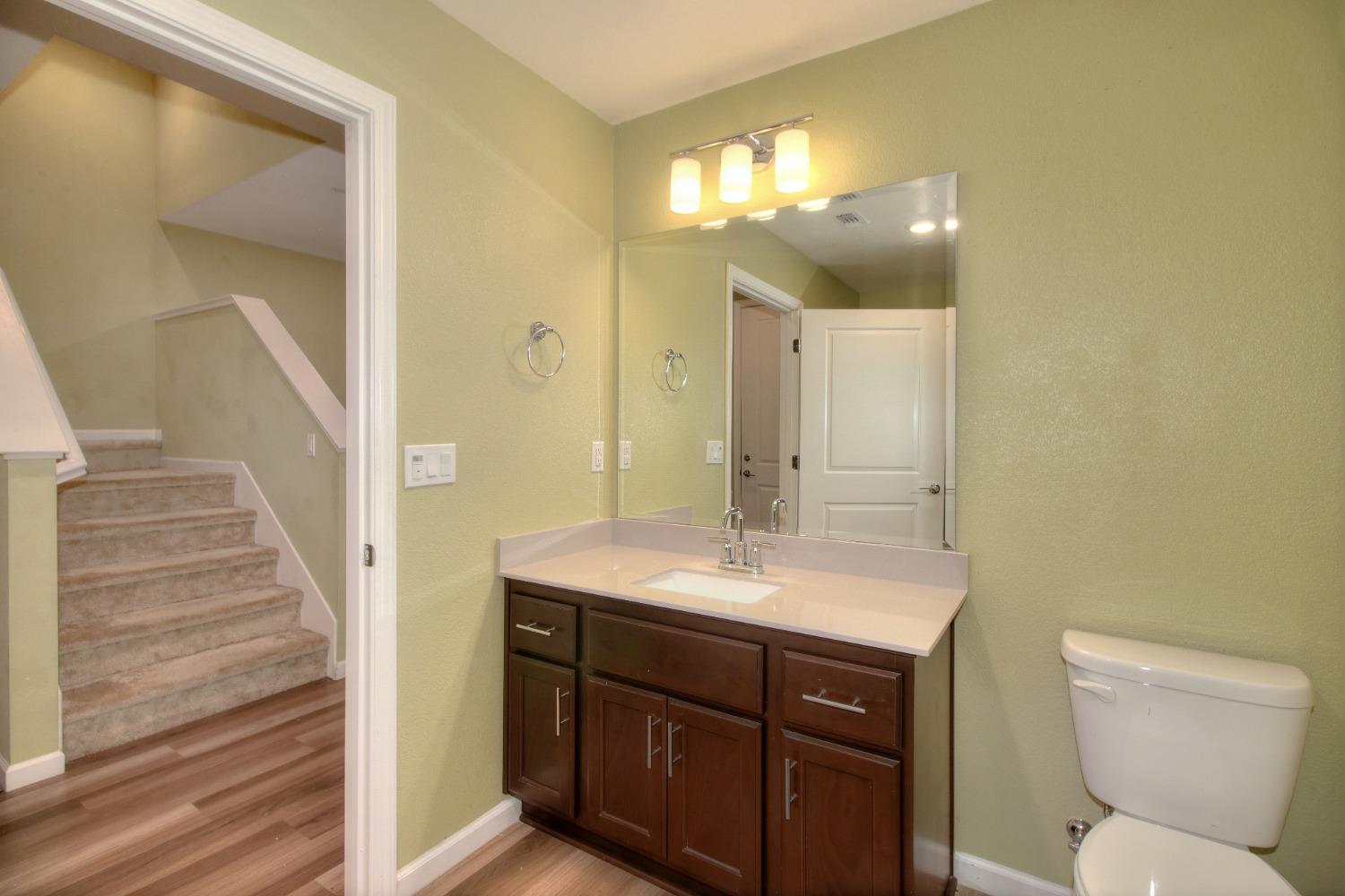 Detail Gallery Image 36 of 48 For 2933 Nantes Walk, Sacramento,  CA 95834 - 4 Beds | 3/1 Baths